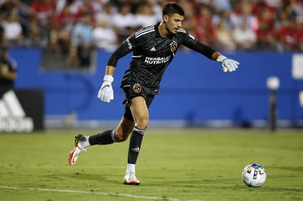 Jul 30, 2022; Frisco, Texas, USA; Los Angeles Galaxy goalkeeper Jonathan Bond (1) kicks the ball against FC Dallas in the second half at Toyota Stadium. Mandatory Credit: Tim Heitman-USA TODAY Sports