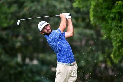 Aug 25, 2022; Atlanta, Georgia, USA; Max Homa tees off on the 2nd hole during the first round of the TOUR Championship golf tournament. Mandatory Credit: Adam Hagy-USA TODAY Sports