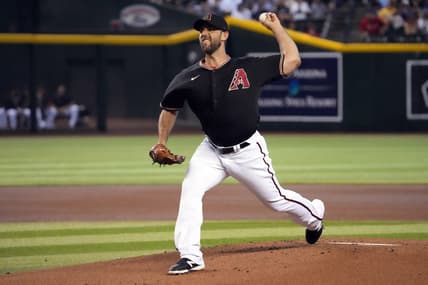 Sep 3, 2022; Phoenix, Arizona, USA; Arizona Diamondbacks starting pitcher Madison Bumgarner (40) throws against the Milwaukee Brewers during the first inning at Chase Field. Mandatory Credit: Joe Camporeale-USA TODAY Sports