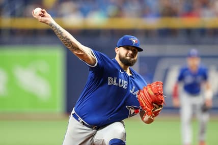 Sep 24, 2022; St. Petersburg, Florida, USA;  Toronto Blue Jays starting pitcher Alek Manoah (6) throws his one hundredth pitch off the game against the Tampa Bay Rays in the seventh inning at Tropicana Field. Mandatory Credit: Nathan Ray Seebeck-USA TODAY Sports