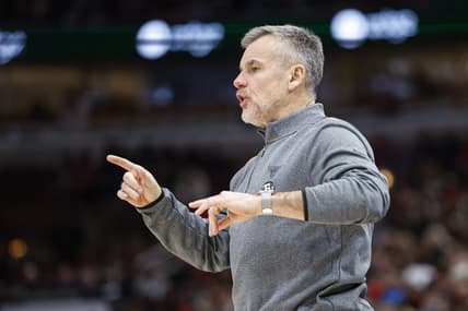 Nov 18, 2022; Chicago, Illinois, USA; Chicago Bulls head coach Billy Donovan directs his team against the Orlando Magic during the second half at United Center. Mandatory Credit: Kamil Krzaczynski-USA TODAY Sports