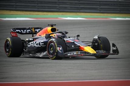 Oct 23, 2022; Austin, Texas, USA; Red Bull Racing Limited driver Max Verstappen (1) of Team Netherlands during the running of the U.S. Grand Prix F1 race at Circuit of the Americas. Mandatory Credit: Jerome Miron-USA TODAY Sports