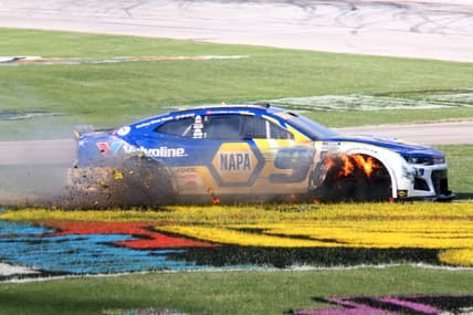 NASCAR: Autotrader EchoPark Automotive 500