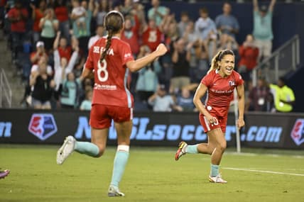 Aug 19, 2022; Kansas City, Kansas, USA;  Kansas City Current midfielder Lo'Eau Labonta (10) celebrates scoring a goal during the second half against Angel City FC at Children's Mercy Park. Mandatory Credit: Amy Kontras-USA TODAY Sports