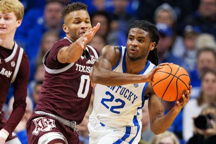 Jan 21, 2023; Lexington, Kentucky, USA; Kentucky Wildcats guard Cason Wallace (22) passes the ball during the first half against the Texas A&M Aggies at Rupp Arena at Central Bank Center. Mandatory Credit: Jordan Prather-USA TODAY Sports