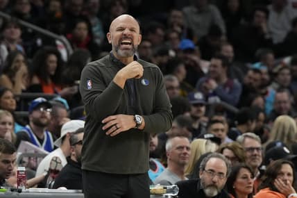 Jan 26, 2023; Phoenix, Arizona, USA; Dallas Mavericks head coach Jason Kidd calls in the play against the Phoenix Suns in the first half at Footprint Center. Mandatory Credit: Rick Scuteri-USA TODAY Sports