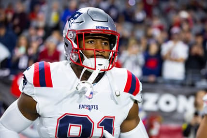 New-England-Patriots-Jonnu-Smith