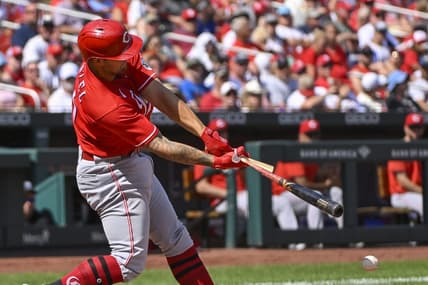 Sep 17, 2022; St. Louis, Missouri, USA;  Cincinnati Reds center fielder Nick Senzel (15) breaks his bat as he grounds out against the St. Louis Cardinals during the sixth inning at Busch Stadium. Mandatory Credit: Jeff Curry-USA TODAY Sports