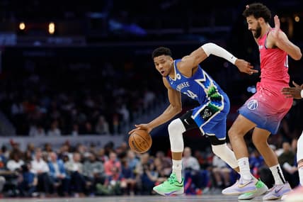 Milwaukee-Bucks-Giannis-Antetokounmpo