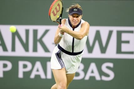 Anastasia Pavlyuchenkova of Russia returns a shot to Leylah Fernandez of Canada during the BNP Paribas Open in Indian Wells, Calif., on October 10, 2021.

Syndication Desert Sun