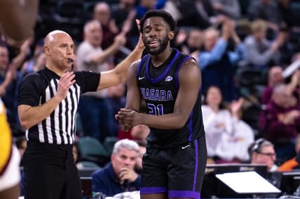 Mar 10, 2023; Atlantic City, NJ, USA; Niagara Purple Eagles guard Noah Thomasson (21) reacts during the second half against the Iona Gaels at Jim Whelan Boardwalk Hall. Mandatory Credit: John Jones-USA TODAY Sports
