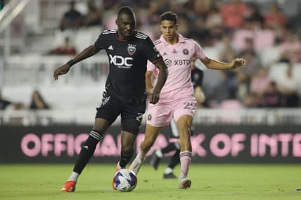 Jun 3, 2023; Fort Lauderdale, Florida, USA; D.C. United forward Christian Benteke (20) controls the ball during the second half at DRV PNK Stadium. Mandatory Credit: Sam Navarro-USA TODAY Sports
