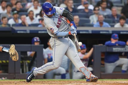 Jul 25, 2023; Bronx, New York, USA; New York Mets first baseman Pete Alonso (20) hits a three run home run during the third inning against the New York Yankees at Yankee Stadium. Mandatory Credit: Vincent Carchietta-USA TODAY Sports