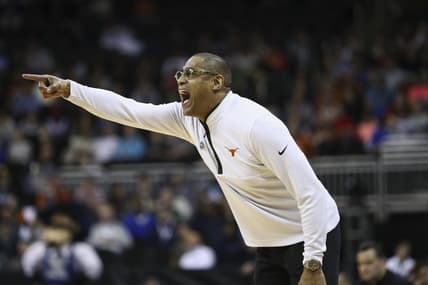 Mar 24, 2023; Kansas City, MO, USA; Texas Longhorns head coach Rodney Terry calls a play during the second half of an NCAA tournament Midwest Regional semifinal at T-Mobile Center. Mandatory Credit: William Purnell-USA TODAY Sports