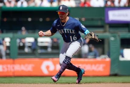 Jul 4, 2023; San Francisco, California, USA; Seattle Mariners infielder Kolten Wong (16) against the San Francisco Giants during the seventh inning at Oracle Park. Mandatory Credit: Robert Edwards-USA TODAY Sports