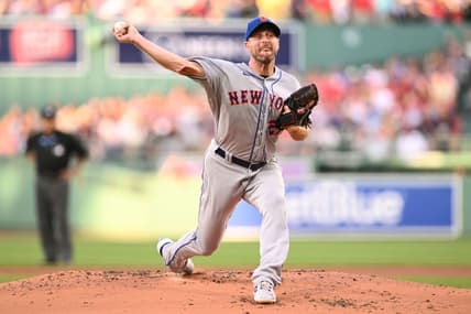 Jul 22, 2023; Boston, Massachusetts, USA; New York Mets starting pitcher Max Scherzer (21) pitches against the Boston Red Sox during the first inning at Fenway Park. Mandatory Credit: Brian Fluharty-USA TODAY Sports