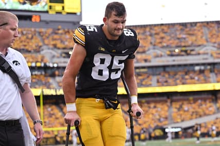 Sep 16, 2023; Iowa City, Iowa, USA; Iowa Hawkeyes tight end Luke Lachey (85) comes off the field after an injury during the first quarter against the Western Michigan Broncos at Kinnick Stadium. Mandatory Credit: Jeffrey Becker-USA TODAY Sports