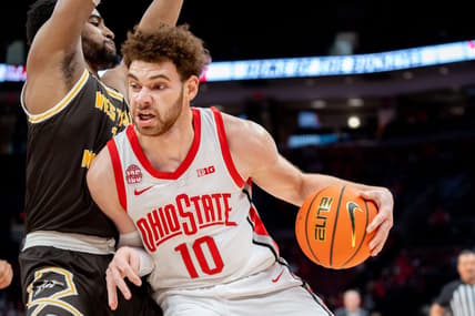 Nov 19, 2023; Columbus, Ohio, USA;
Ohio State Buckeyes forward Jamison Battle (10) rushes the paint for a layup during their game against the Western Michigan Broncos on Sunday, Nov. 19, 2023 at the Value City Arena.