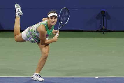 Aug 31, 2023; Flushing, NY, USA; Linda Noskova of the Czech Republic serves against Ons Jabeur of Tunisia (not pictured) on day four of the 2023 U.S. Open tennis tournament at USTA Billie Jean King National Tennis Center. Mandatory Credit: Geoff Burke-USA TODAY Sports