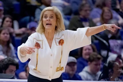 Jan 11, 2024; Baton Rouge, Louisiana, USA; LSU Lady Tigers head coach Kim Mulkey reacts during the second half against the Texas A&M Aggies at Pete Maravich Assembly Center. Mandatory Credit: Matthew Hinton-USA TODAY Sports