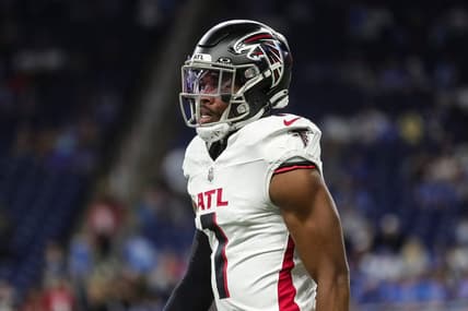 Atlanta Falcons cornerback Jeff Okudah (1) warms up before the Detroit Lions game at Ford Field in Detroit on Sunday, Sept. 24, 2023.