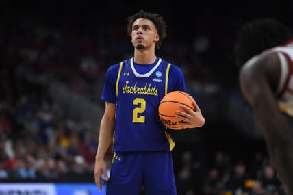 South Dakota State's guard Zeke Mayo (2) takes a deep breath before shooting the free throw during the second half on Thursday, March 21, 2024 at the CHI Health Center in Omaha, Nebraska.