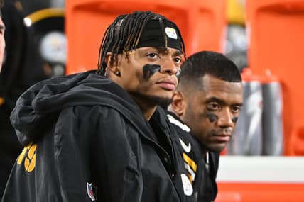 Justin Fields, Russell Wilson