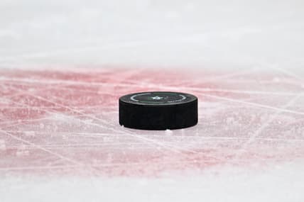 NHL: Chicago Blackhawks at Dallas Stars