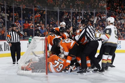 Vegas Golden Knights Philadelphia Flyers net scrum (Photo- Philadelphia Flyers via Twitter)