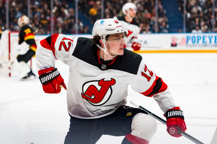 NHL: New Jersey Devils at Vancouver Canucks
