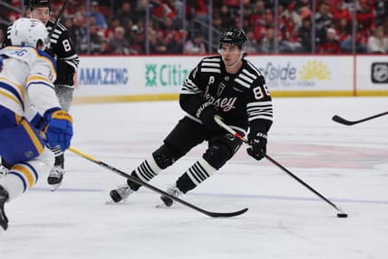 NHL: Buffalo Sabres at New Jersey Devils