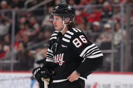 NHL: Calgary Flames at New Jersey Devils