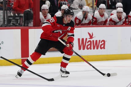 NHL: Detroit Red Wings at New Jersey Devils