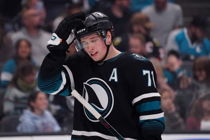 Macklin Celebrini, Hart Trophy