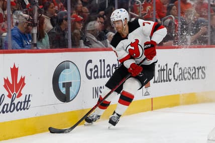 NHL: New Jersey Devils at Detroit Red Wings