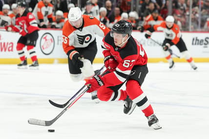 NHL: Philadelphia Flyers at New Jersey Devils