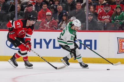 NHL: Dallas Stars at New Jersey Devils