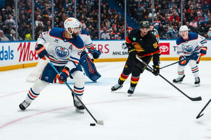 NHL: Edmonton Oilers at Vancouver Canucks
