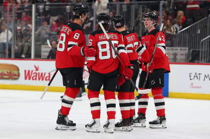 NHL: Washington Capitals at New Jersey Devils
