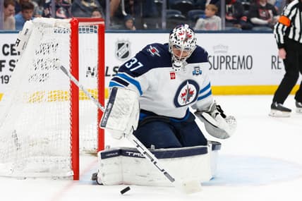 Connor Hellebuyck, Winnipeg Jets