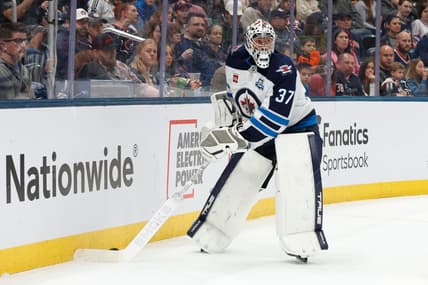 Connor Hellebuyck