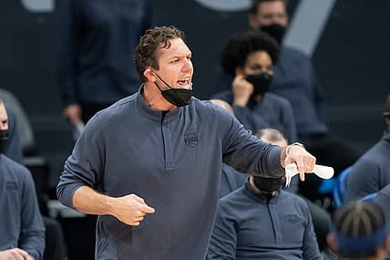 April 14, 2021; Sacramento, California, USA; Sacramento Kings head coach Luke Walton during the fourth quarter against the Washington Wizards at Golden 1 Center. Mandatory Credit: Kyle Terada-USA TODAY Sports