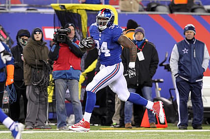 Taking after Tim Tebow, Brandon Jacobs eyes NFL comeback