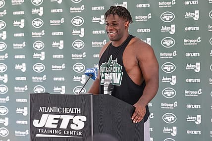 New York Jets' Carl Lawson undergoing MRI, in danger of missing 2021 season