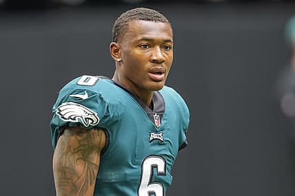 WATCH: Jalen Hurts, DeVonta Smith connect on beautiful Philadelphia Eagles TD