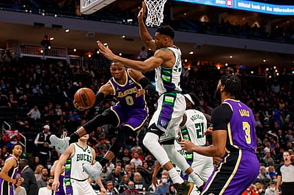 NBA: Los Angeles Lakers at Milwaukee Bucks
