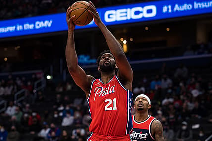 Jan 17, 2022; Washington, District of Columbia, USA;  Philadelphia 76ers center Joel Embiid (21) goes to the basket against the Washington Wizards during the first half at Capital One Arena. Mandatory Credit: Scott Taetsch-USA TODAY Sports