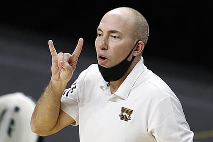 Dec 6, 2020; East Lansing, Michigan, USA; Western Michigan Broncos head coach Clayton Bates signals to his team during the first half against the Michigan State Spartans at Jack Breslin Student Events Center. Mandatory Credit: Raj Mehta-USA TODAY Sports
