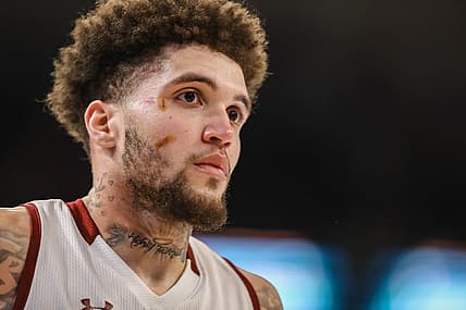 Teddy Allen (0) is cut on the face after a foul as the New Mexico State Aggies face off against the Grand Canyon Lopes at GCU Arena in Phoenix on Saturday, Feb. 19, 2022.

Nmsu Gcu 37