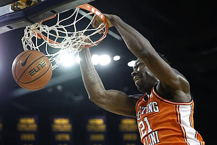 Feb 27, 2022; Ann Arbor, Michigan, USA;  Illinois Fighting Illini center Kofi Cockburn (21) dunks in the second half against the Michigan Wolverines at Crisler Center. Mandatory Credit: Rick Osentoski-USA TODAY Sports